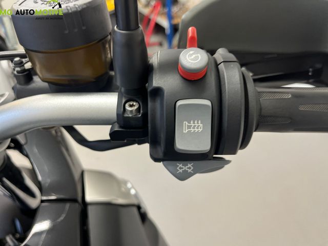 bmw - r-1200-gs-triple-black-edition