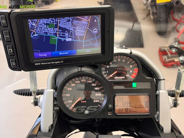 bmw - r-1200-gs-triple-black-edition