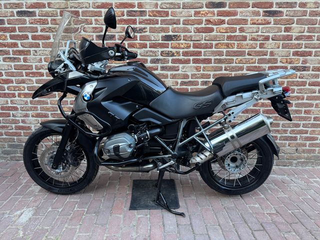 bmw - r-1200-gs-triple-black-edition