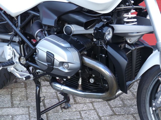 bmw - r-1200-r