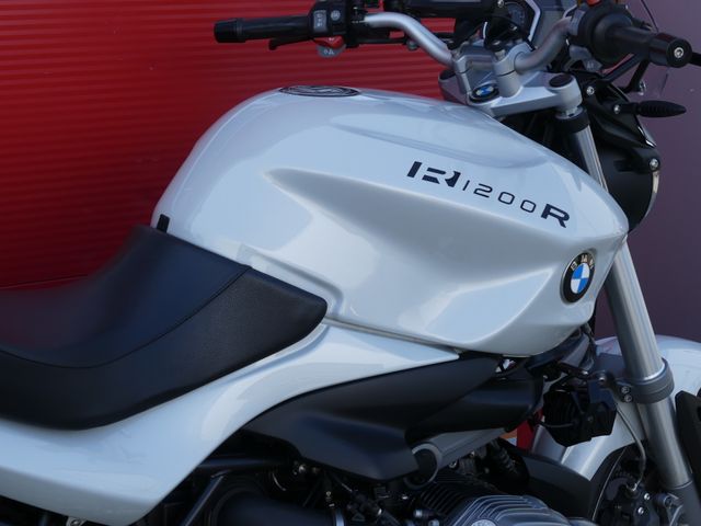 bmw - r-1200-r