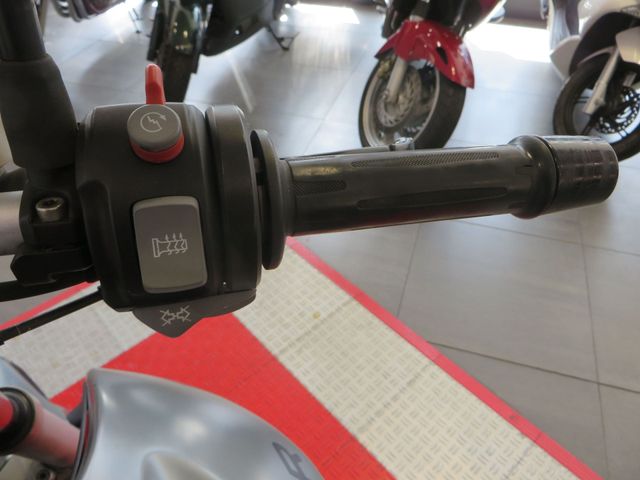 bmw - r-1200-r