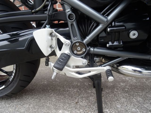 bmw - r-1200-r