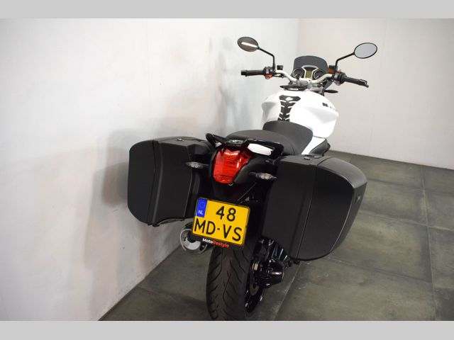 bmw - r-1200-r