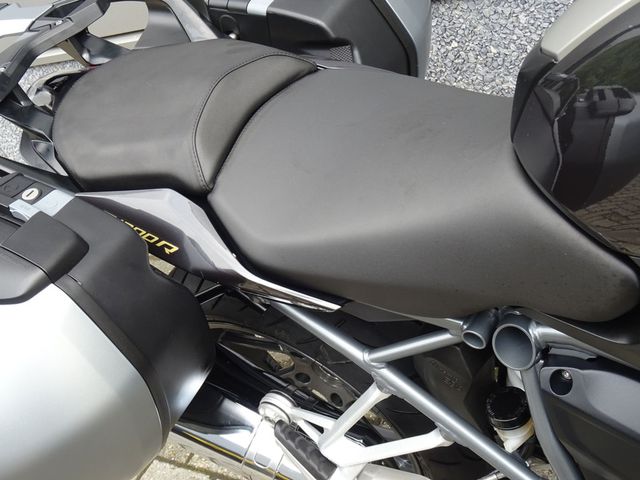 bmw - r-1200-r-abs