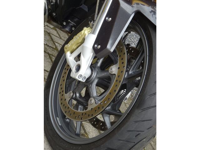 bmw - r-1200-r-abs