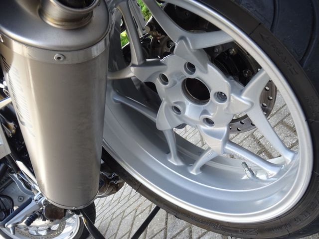 bmw - r-1200-r-abs