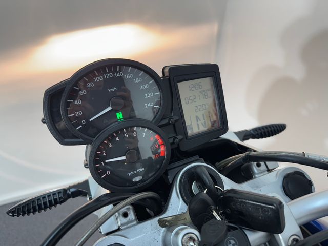 bmw - r-1200-r-abs