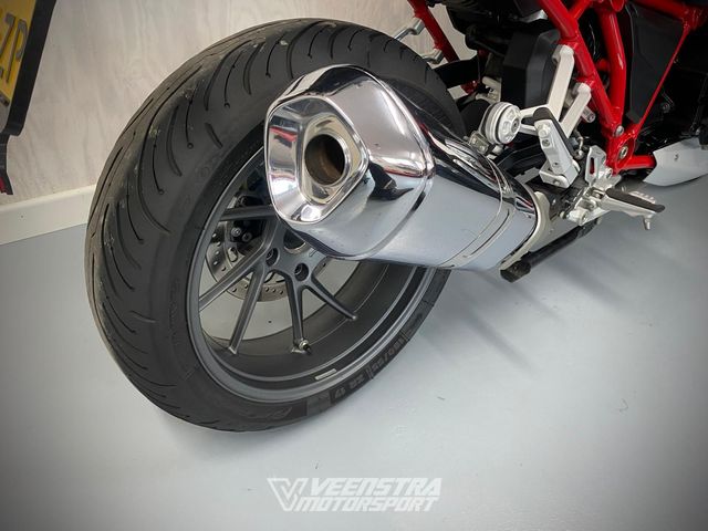 bmw - r-1200-r-abs