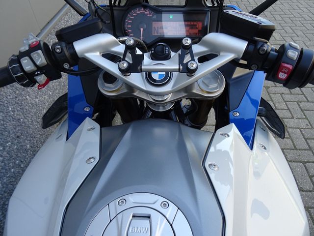 bmw - r-1200-rs