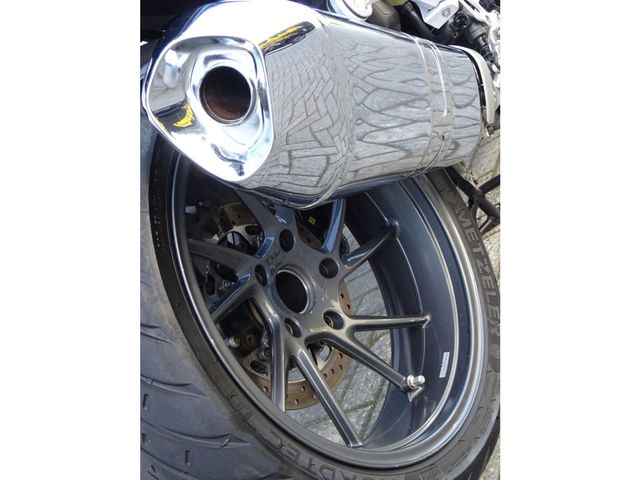 bmw - r-1200-rs