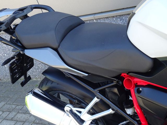 bmw - r-1200-rs