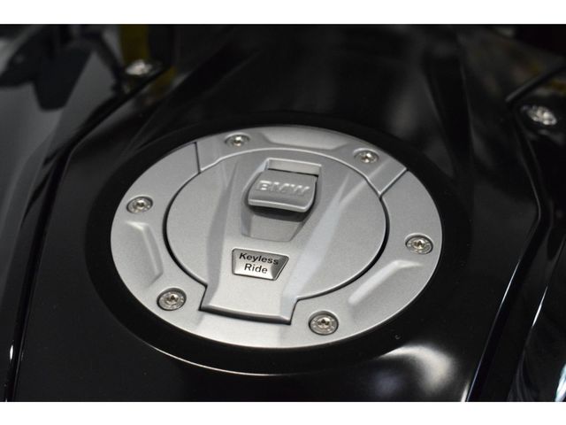 bmw - r-1200-rs