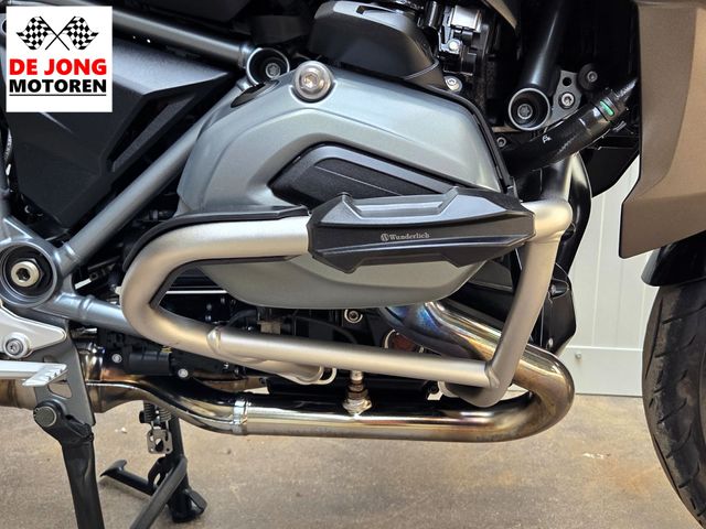 bmw - r-1200-rs