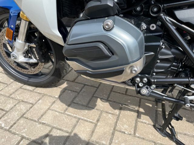 bmw - r-1200-rs