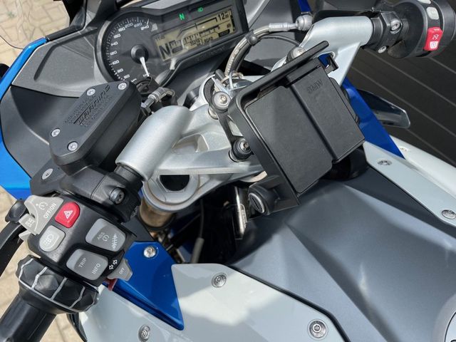 bmw - r-1200-rs