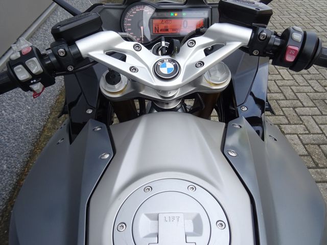 bmw - r-1200-rs