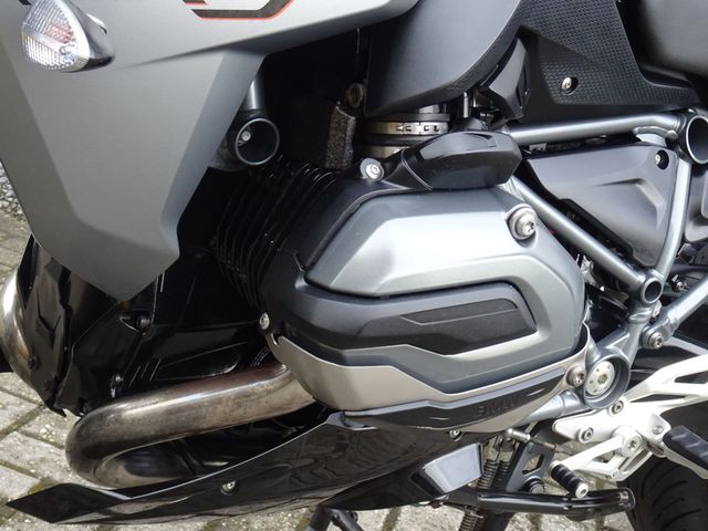 bmw - r-1200-rs