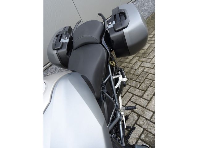 bmw - r-1200-rs