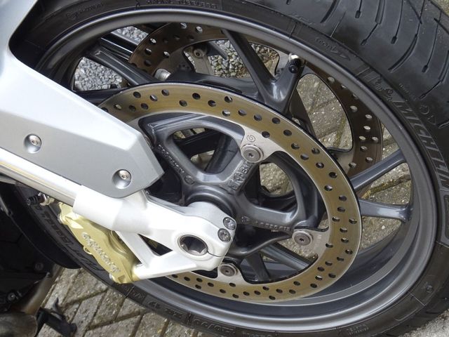 bmw - r-1200-rs