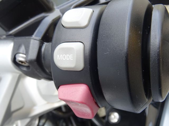 bmw - r-1200-rs