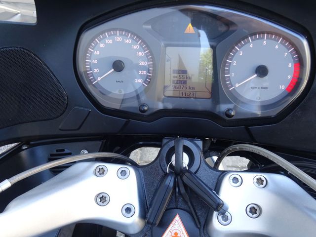 bmw - r-1200-rt
