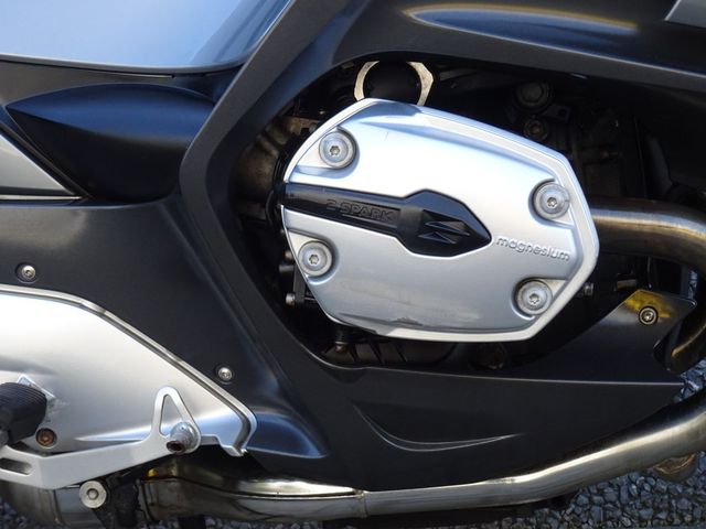 bmw - r-1200-rt