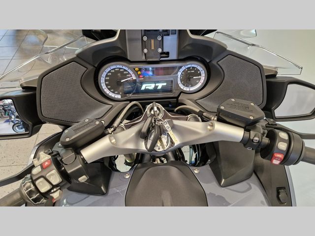bmw - r-1200-rt