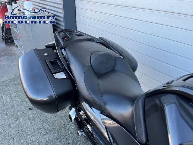 bmw - r-1200-rt