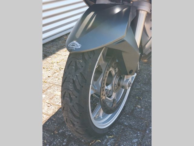 bmw - r-1200-rt