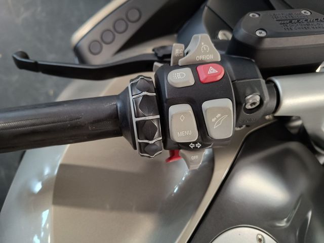 bmw - r-1200-rt