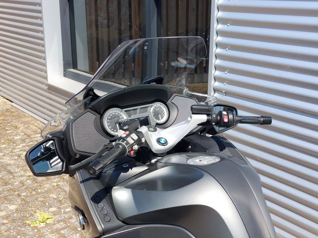 bmw - r-1200-rt-lc