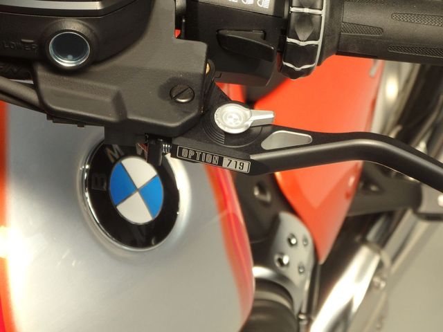 bmw - r-1200-s