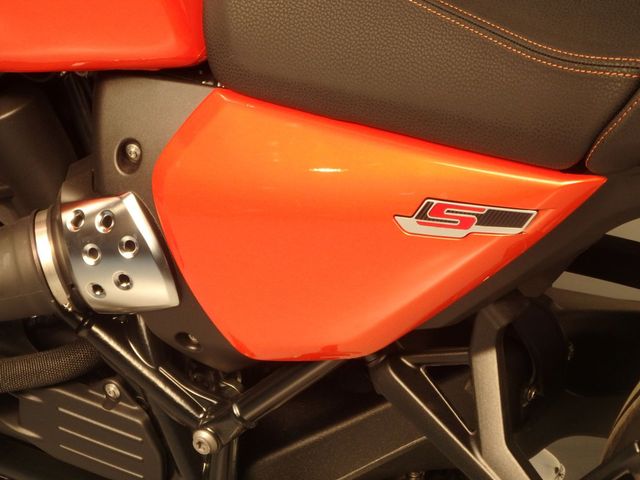 bmw - r-1200-s