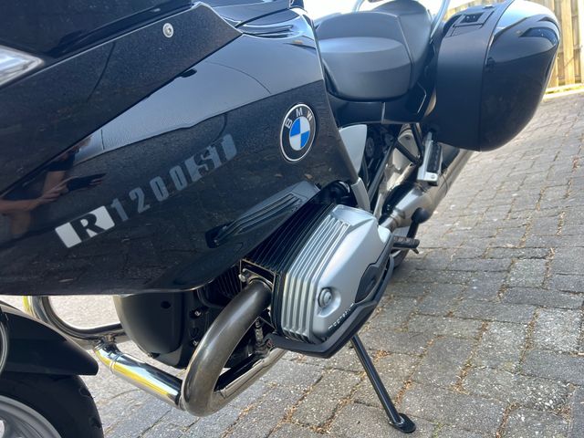 bmw - r-1200-st