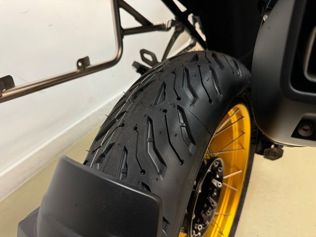 bmw - r-1250-gs-adventure