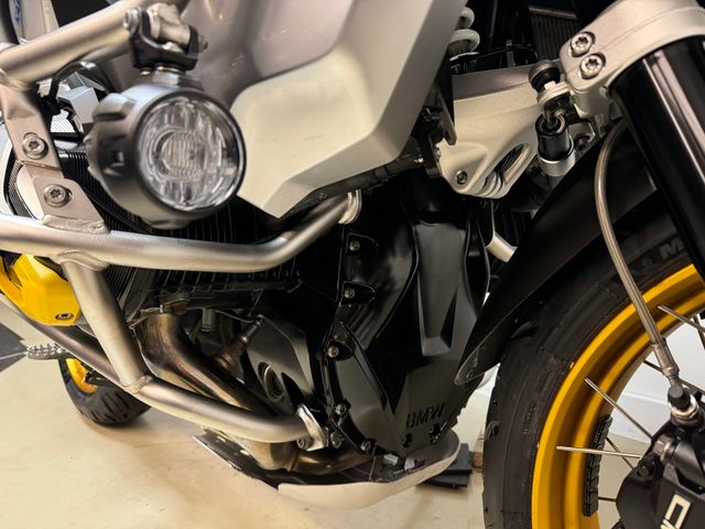 bmw - r-1250-gs-adventure