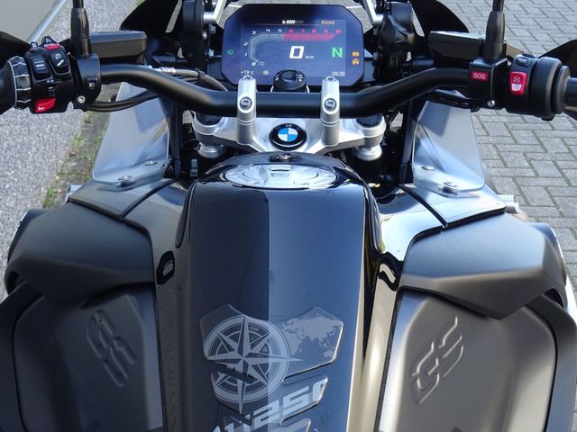 bmw - r-1250-gs-adventure