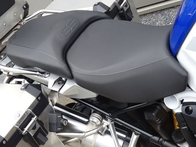 bmw - r-1250-gs-adventure