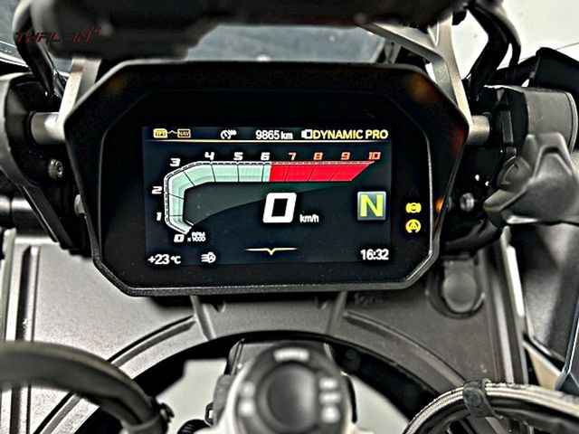 bmw - r-1250-gs-adventure