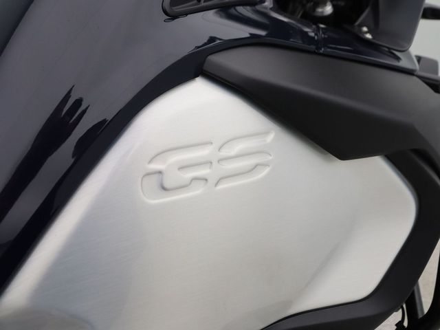 bmw - r-1250-gs-adventure