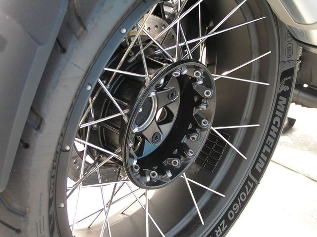 bmw - r-1250-gs-adventure