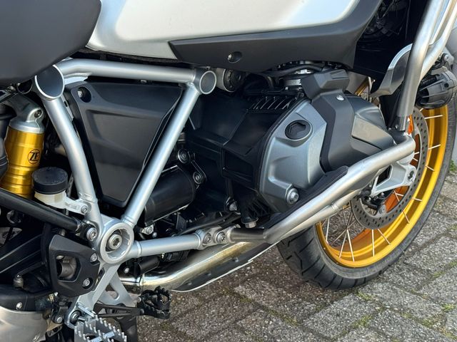 bmw - r-1250-gs-adventure
