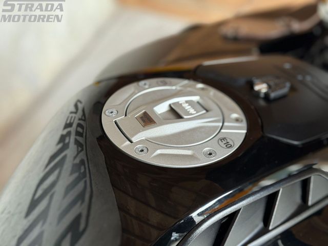 bmw - r-1250-gs-adventure-40-years-gs-edition