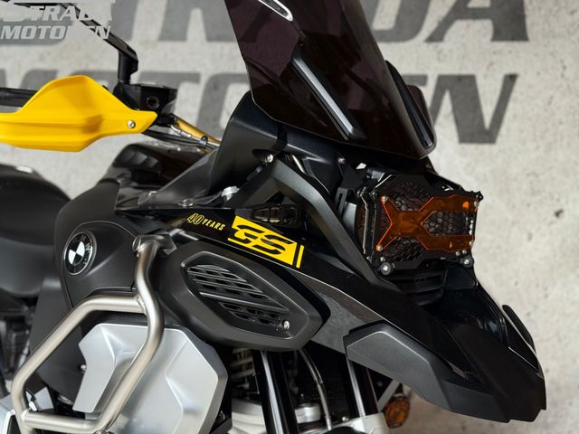 bmw - r-1250-gs-adventure-40-years-gs-edition