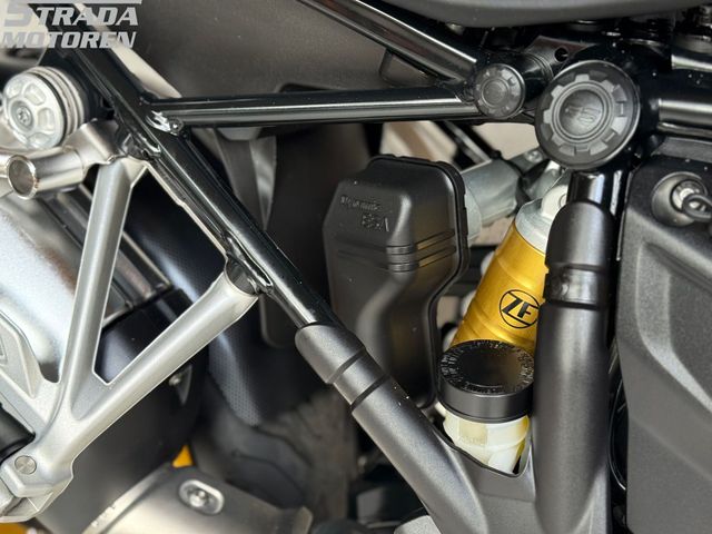 bmw - r-1250-gs-adventure-40-years-gs-edition