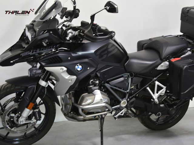 bmw - r-1250-gs-triple-black