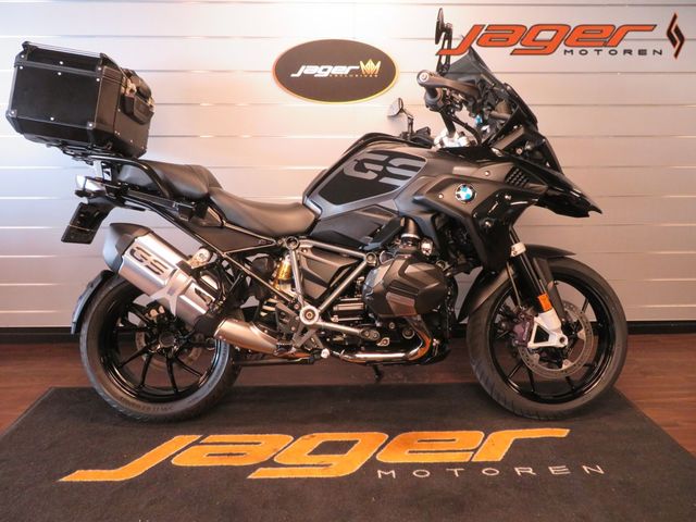 bmw - r-1250-gs-triple-black