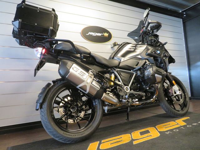 bmw - r-1250-gs-triple-black