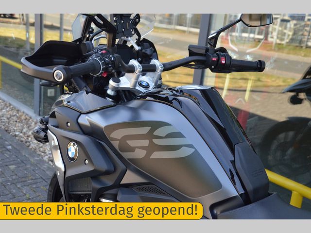bmw - r-1250-gs-triple-black